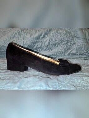 8.5 Bruno Magli Classic Buckle Bow Black Suede Low Heel Pumps